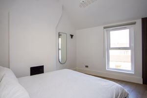 Photo 17- click for photo gallery